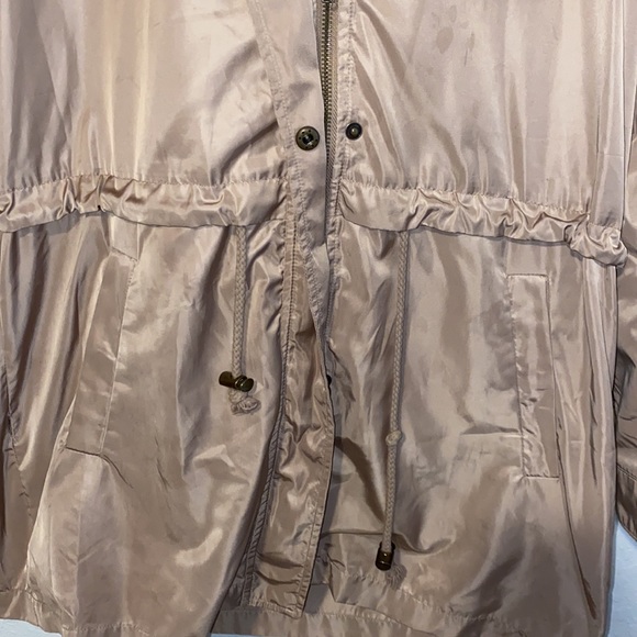 FOREVER 21 LONG RAINCOAT - Picture 2 of 3